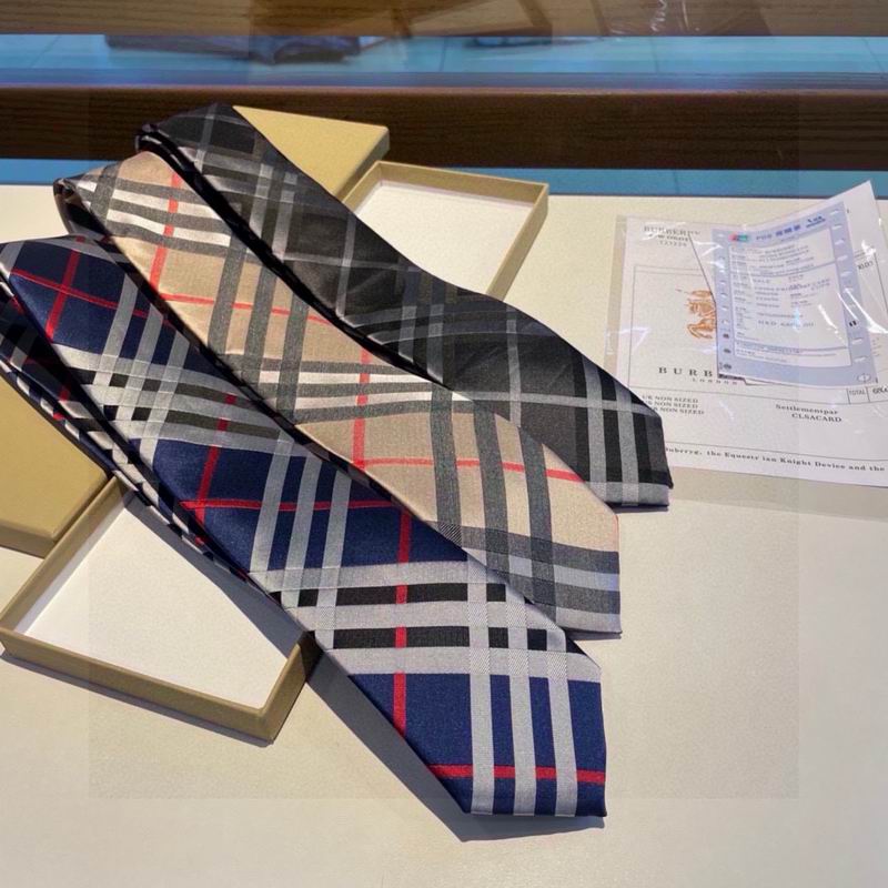 Burberry Tie hm (244)