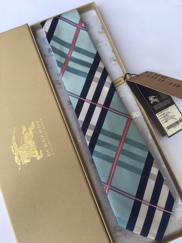 Burberry Tie hm (25)