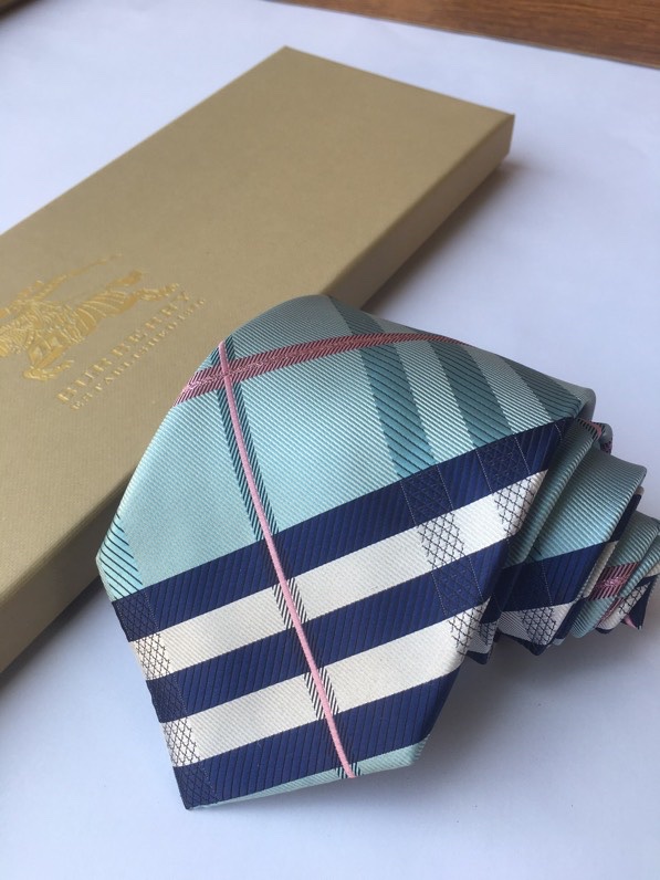 Burberry Tie hm (28)