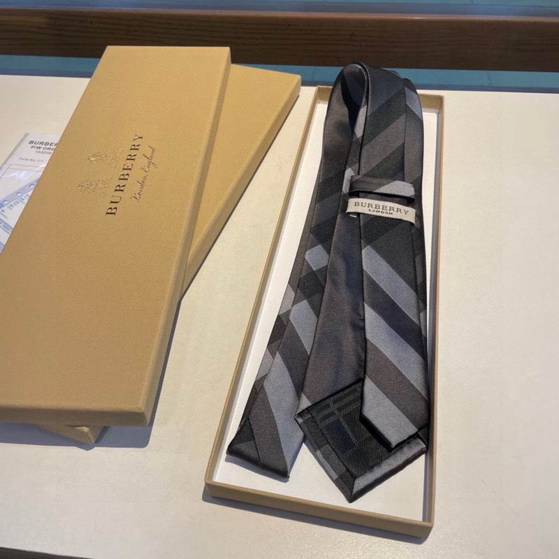 Burberry Tie hm (288)