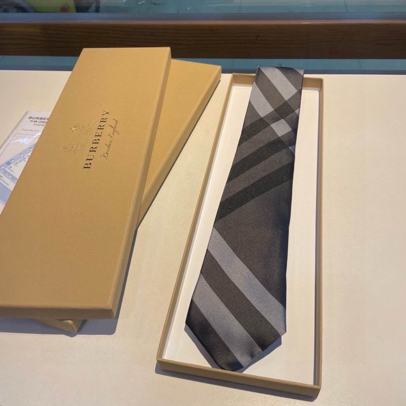 Burberry Tie hm (289)