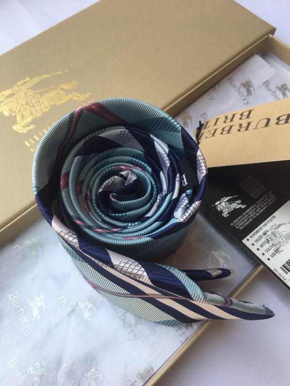 Burberry Tie hm (29)