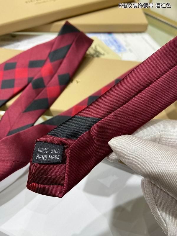 Burberry Tie hm (316)