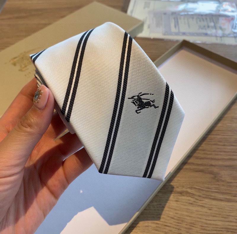 Burberry Tie hm (82)
