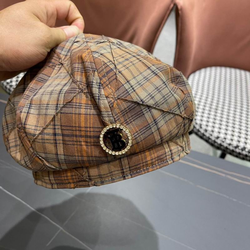 Burberry beret (3)