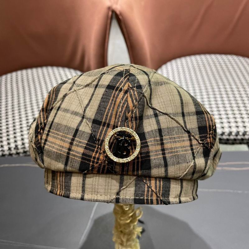 Burberry beret (36)
