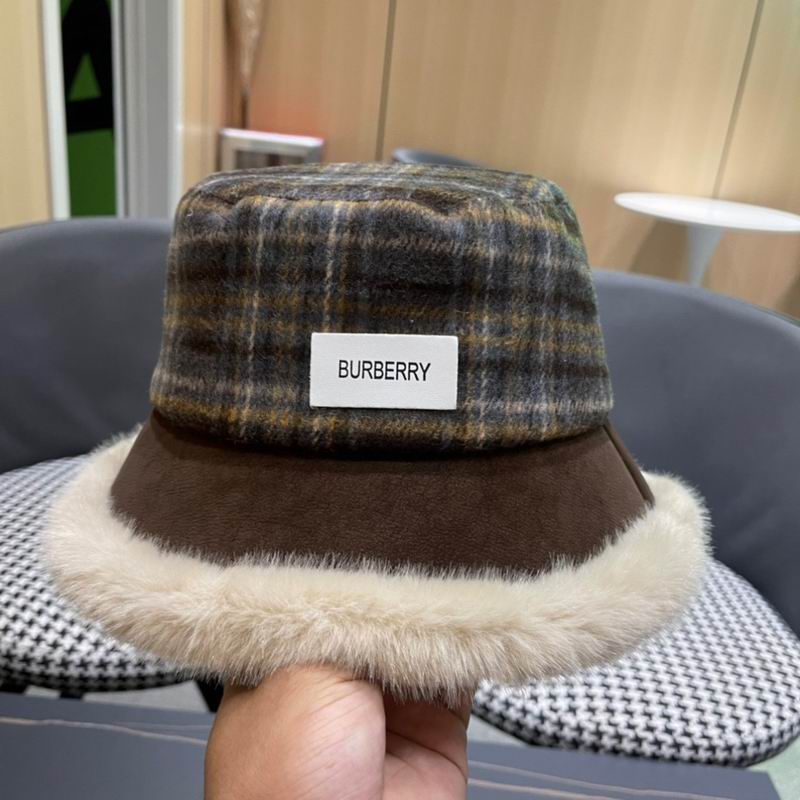 Burberry hat (26)