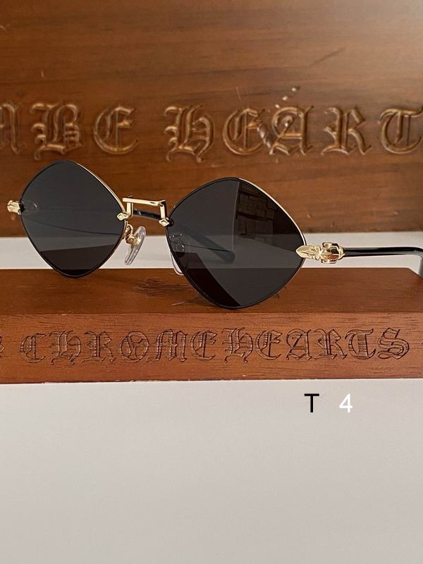 CHROME HEART DOG 56-21-145 d04