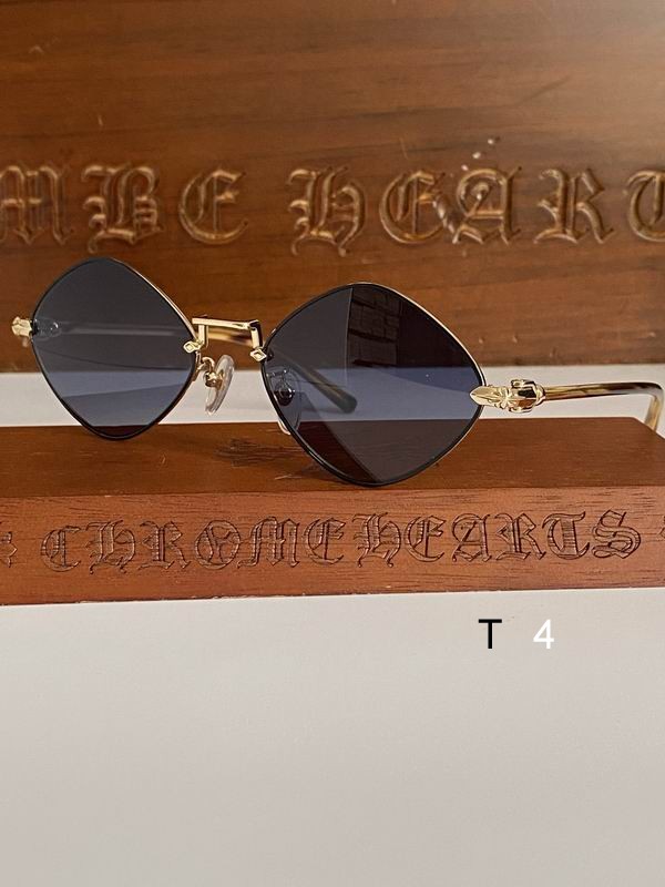 CHROME HEART DOG 56-21-145 d06