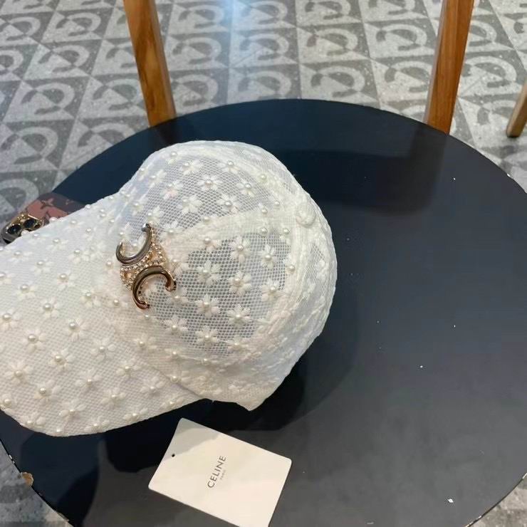 Celine cap (38)