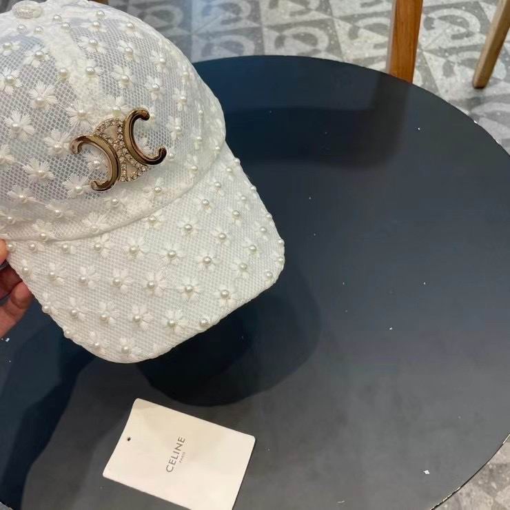 Celine cap (40)