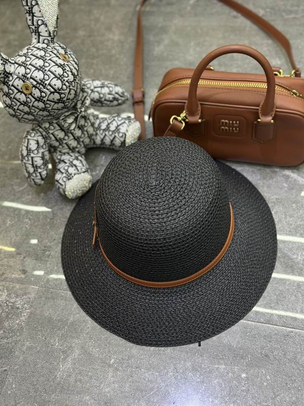 Celine top hat dx (60)