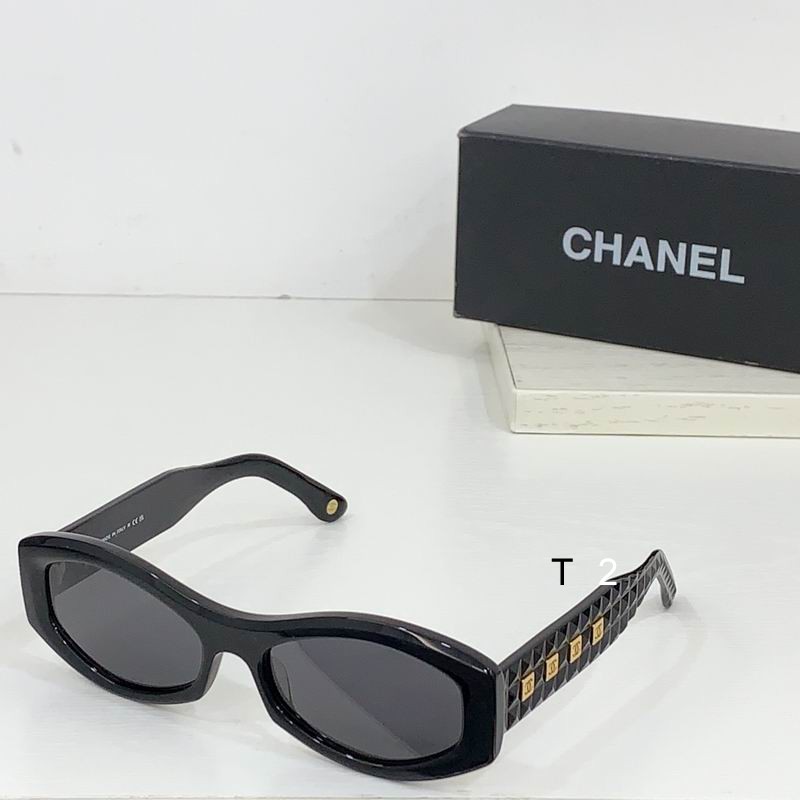 Chanel 0215 b01