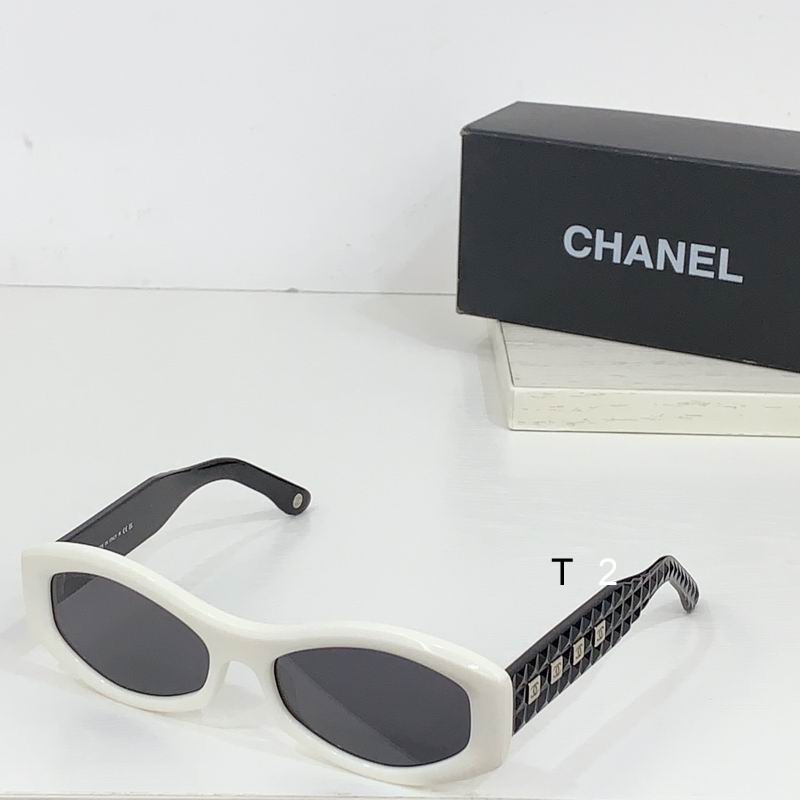 Chanel 0215 b04