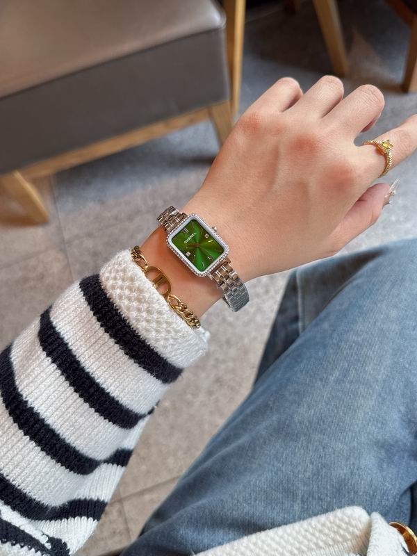 Chanel 20X26mm 33 (13)