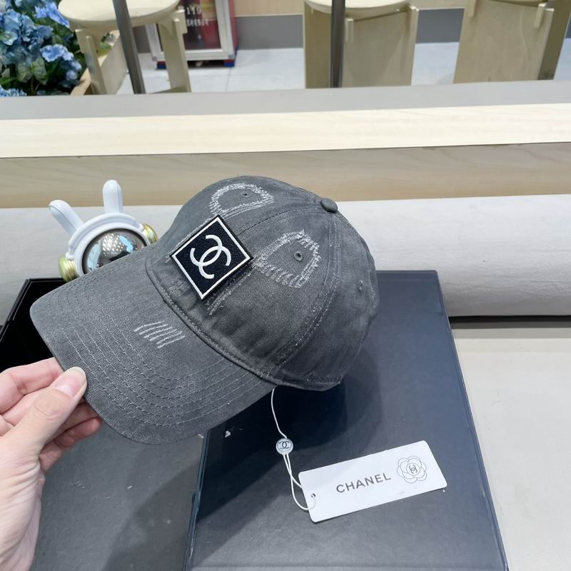 Chanel cap (55)