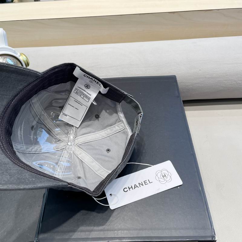 Chanel cap (56)