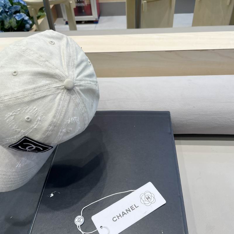 Chanel cap (67)