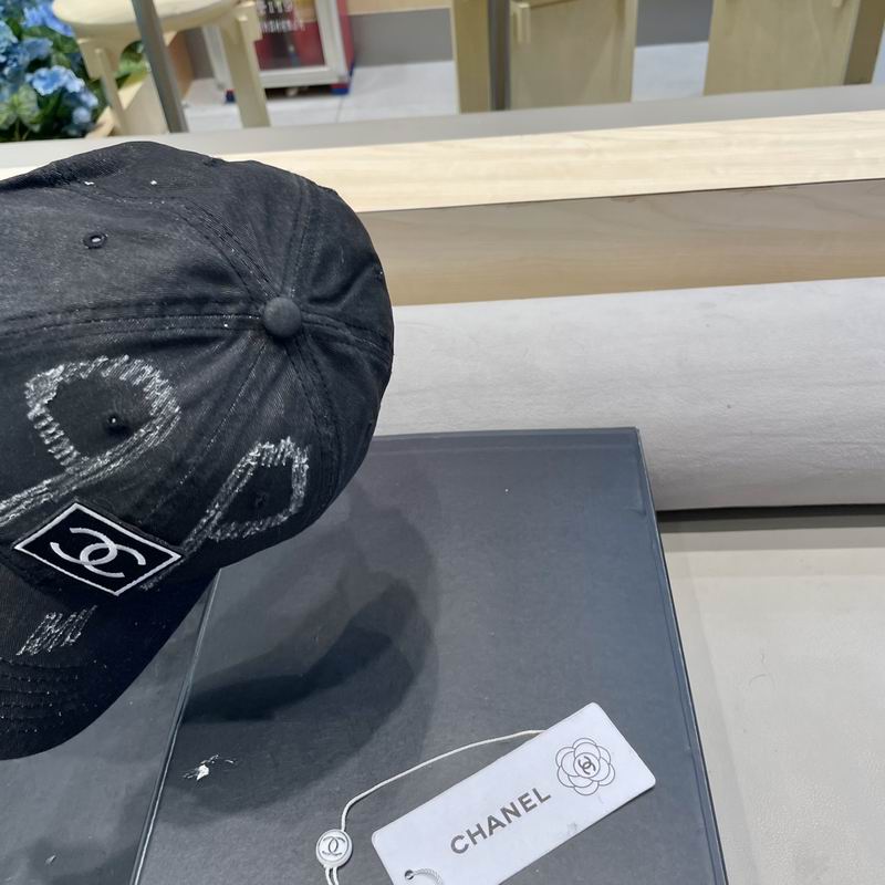 Chanel cap (76)