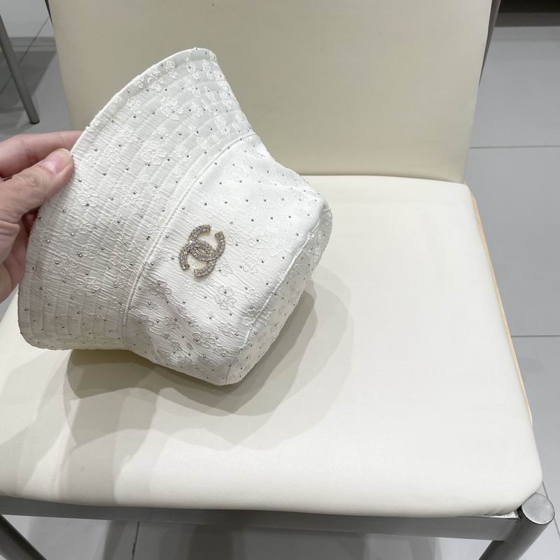 Chanel hat (120)