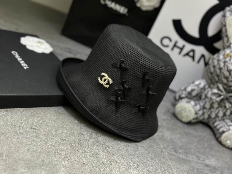 Chanel hat dx (1)