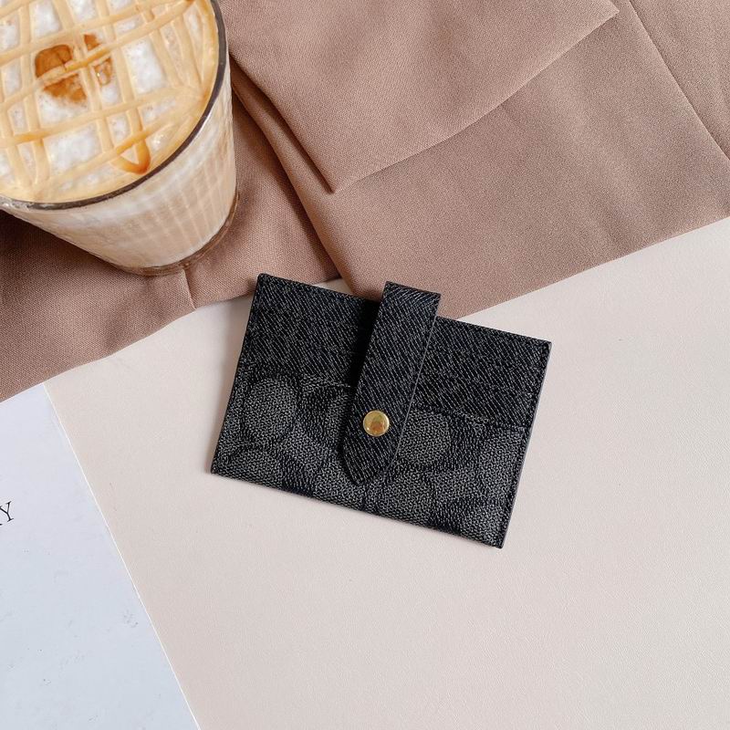 Coach card bag  (3)