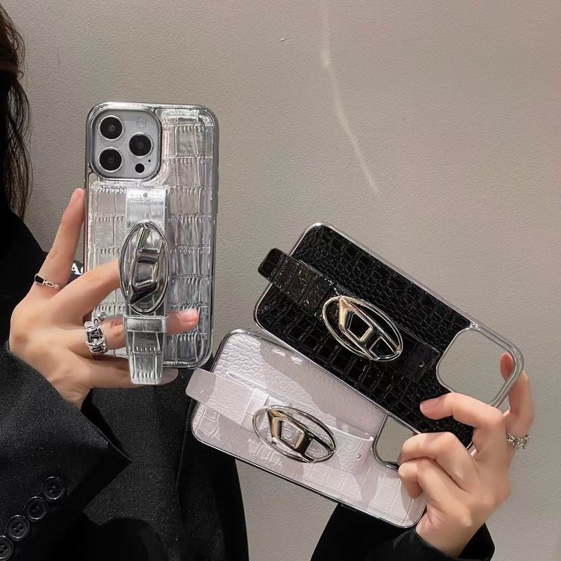Diesel iphone 16Pro max  (3)