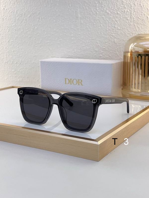 Dior D4U 64 15-145 c03