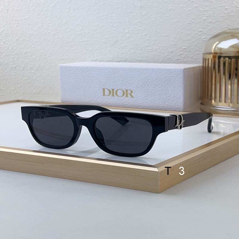 Dior  S1F 54 18-150 c09