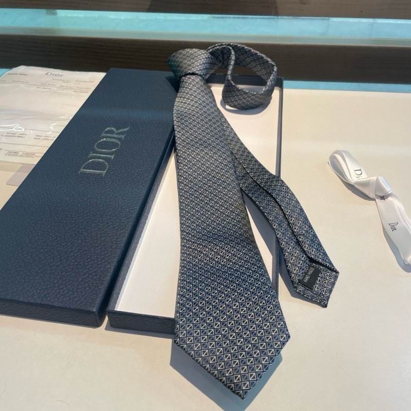 Dior Tie hm (12)