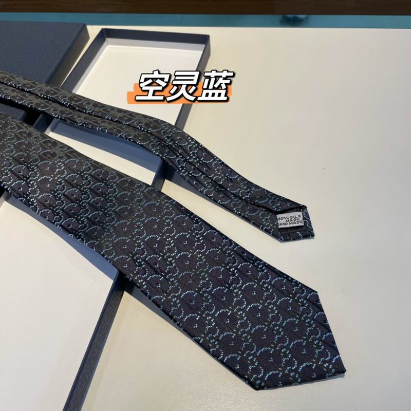 Dior Tie hm (13)