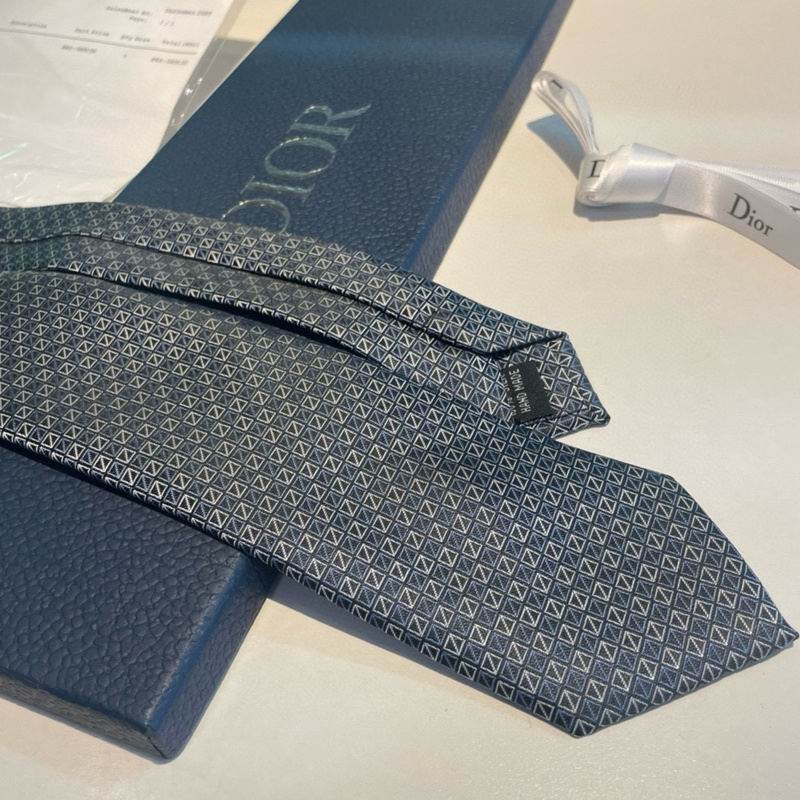Dior Tie hm (14)