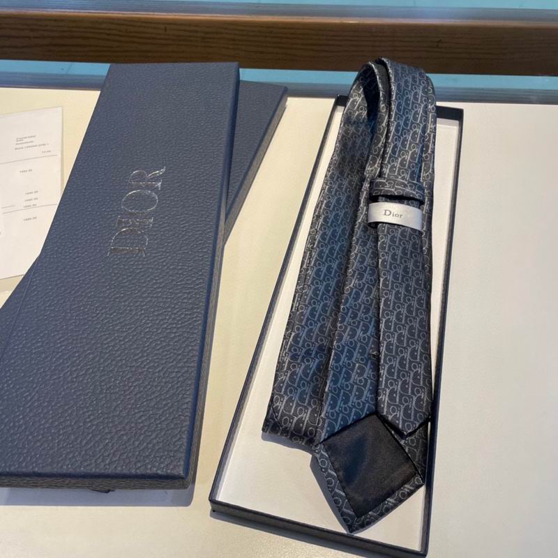 Dior Tie hm (15)