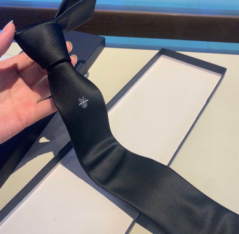 Dior Tie hm (164)
