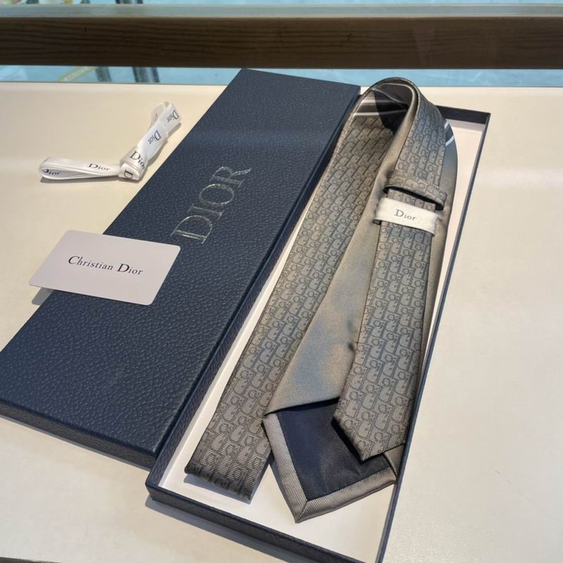 Dior Tie hm (2)