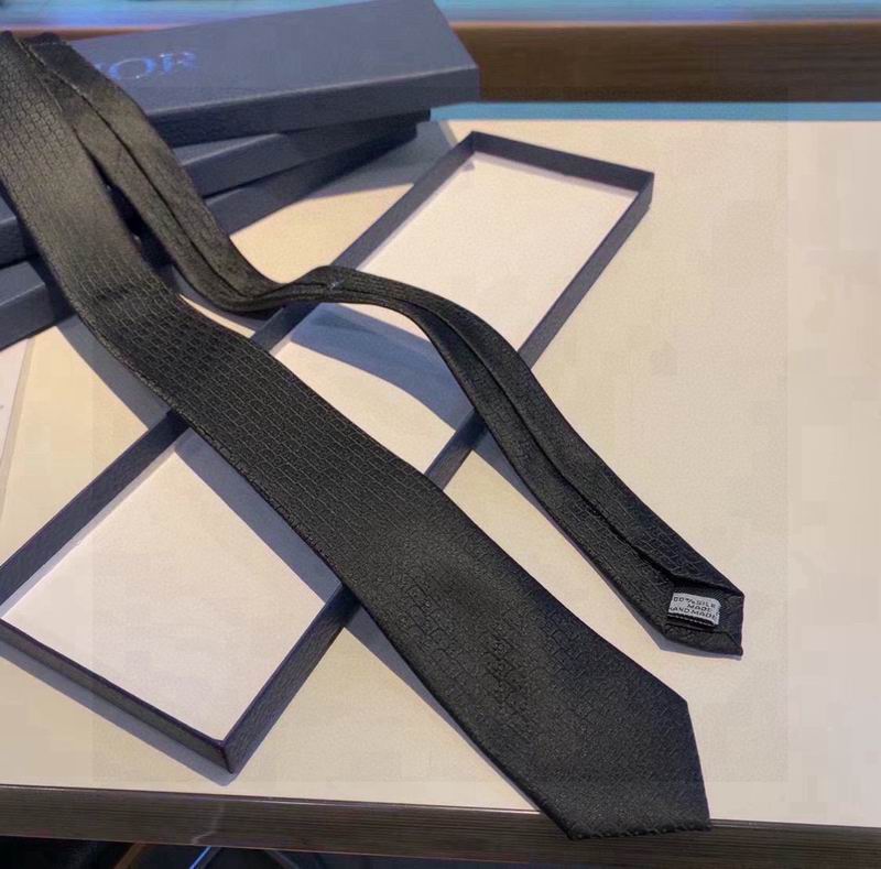 Dior Tie hm (200)