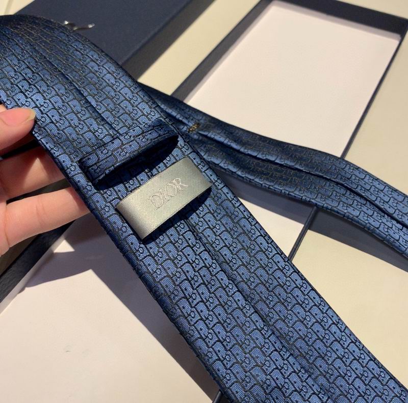 Dior Tie hm (209)