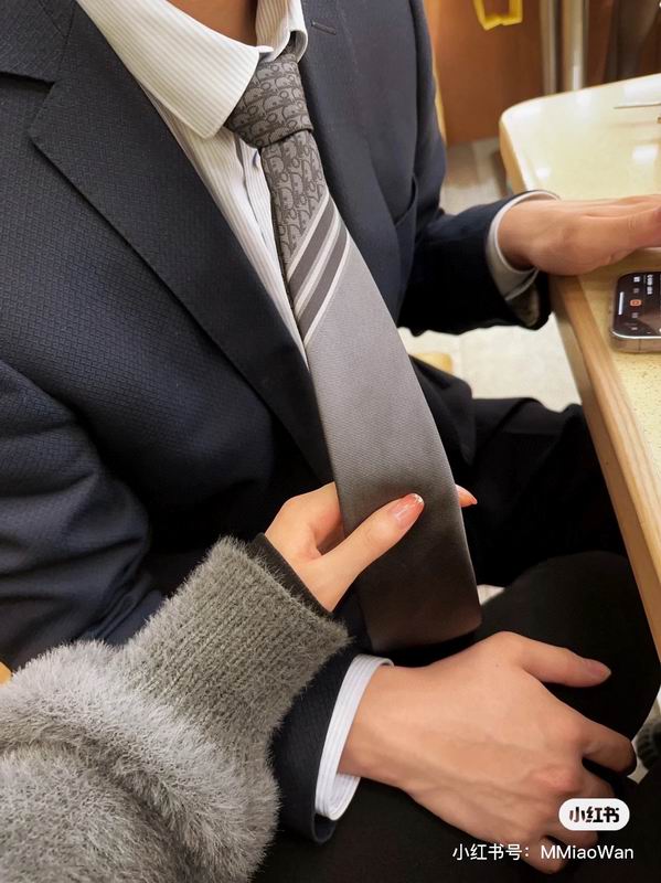 Dior Tie hm (25)
