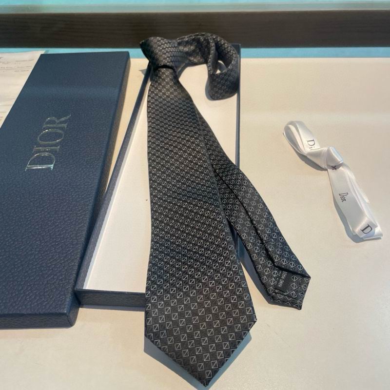 Dior Tie hm (4)