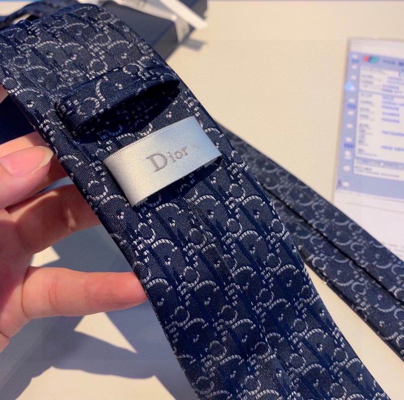 Dior Tie hm (7)
