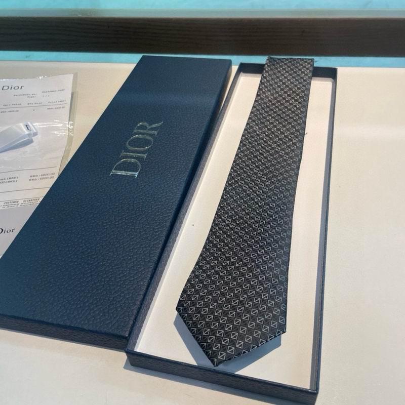 Dior Tie hm (8)