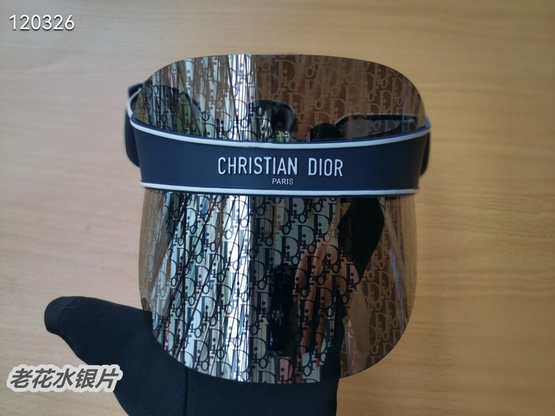 Dior Visor xh (150)