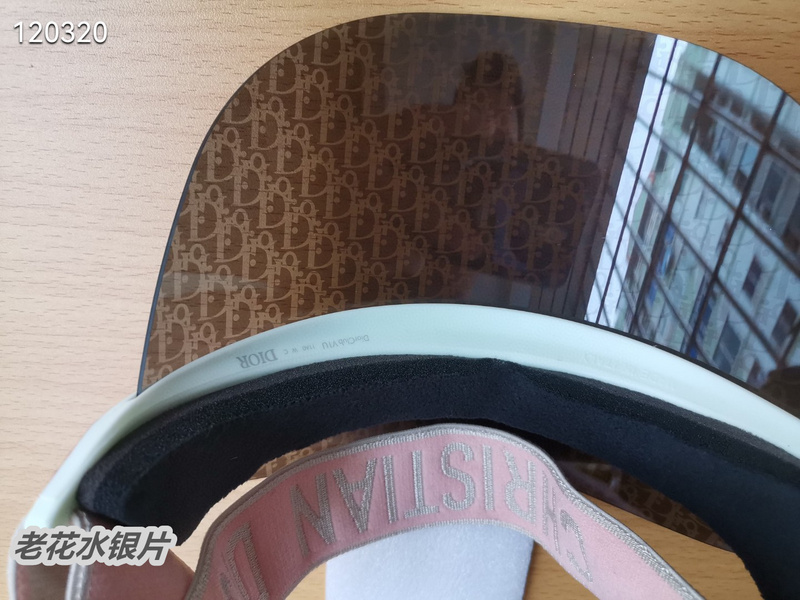 Dior Visor xh (170)