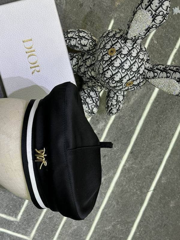 Dior beret dx (12)
