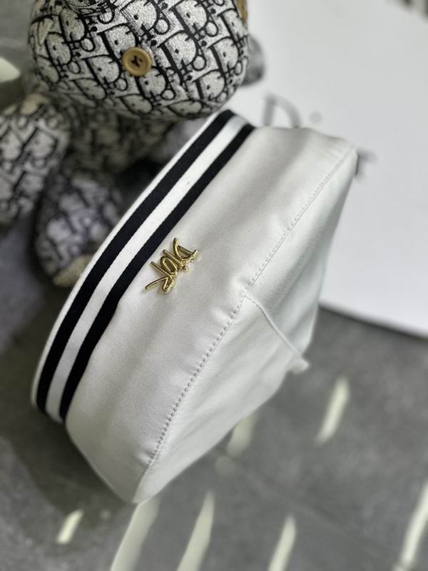 Dior beret dx (5)