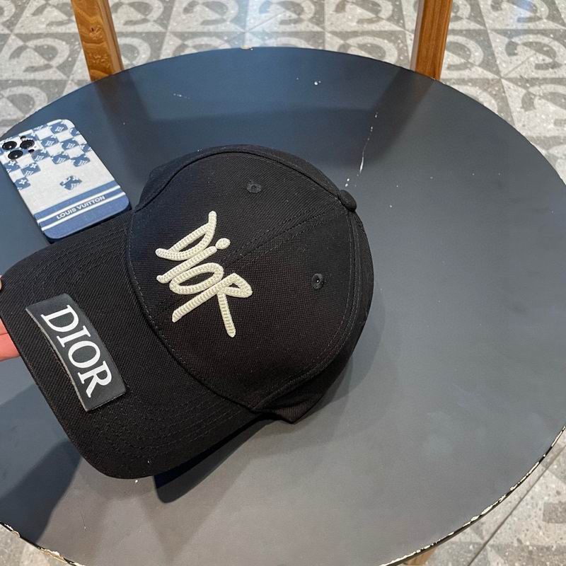Dior cap (18)