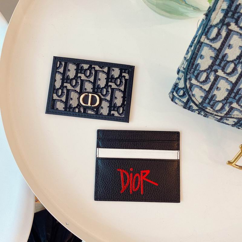 Dior card bag (2)