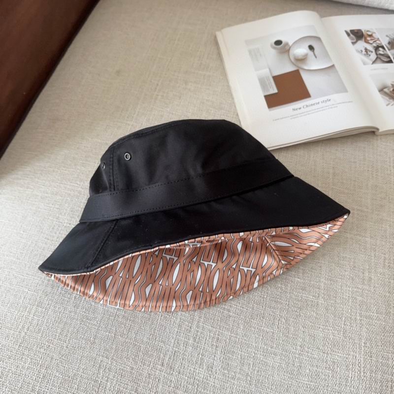 Dior hat (13)