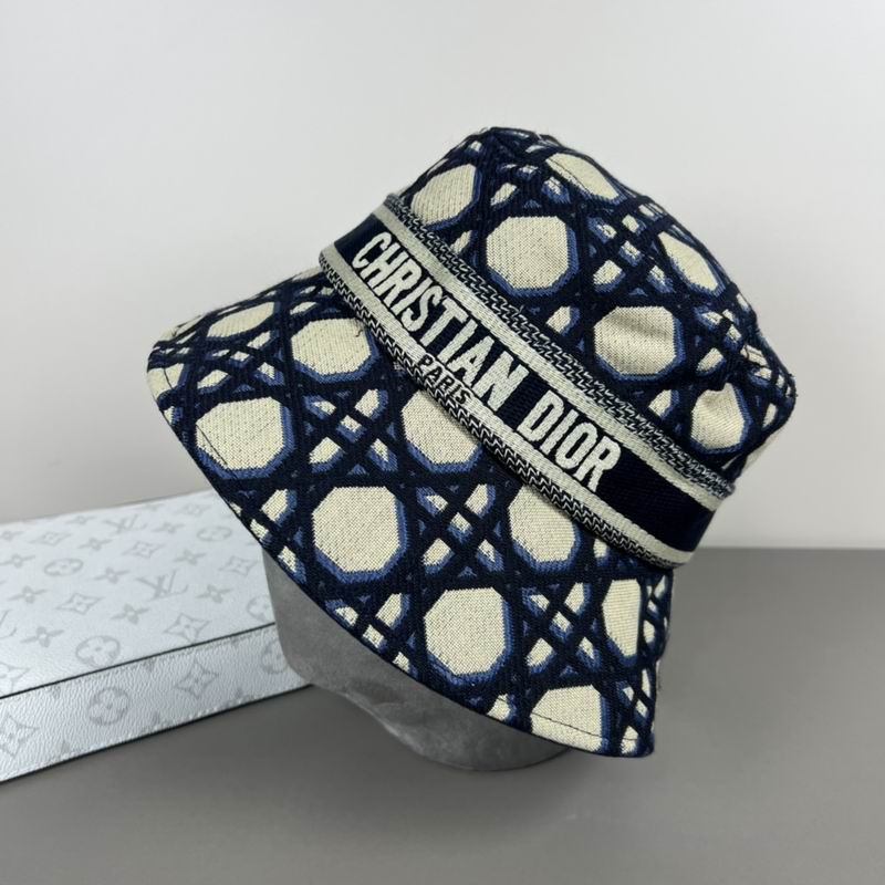 Dior hat dx (7)