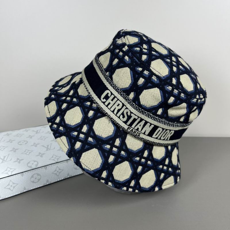 Dior hat dx (9)